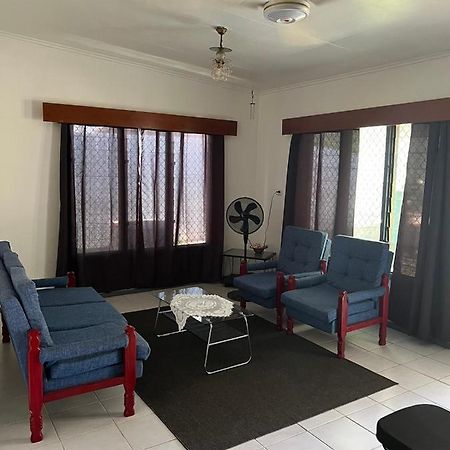 Ziara Apartments Nadi Esterno foto